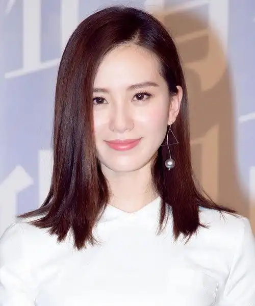 直至的中发,仅在发尾弄一丢丢卷度,一下子变时髦!