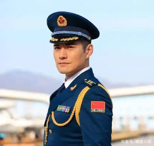 盘点穿军装最帅的男明星们,有你喜欢的吗?