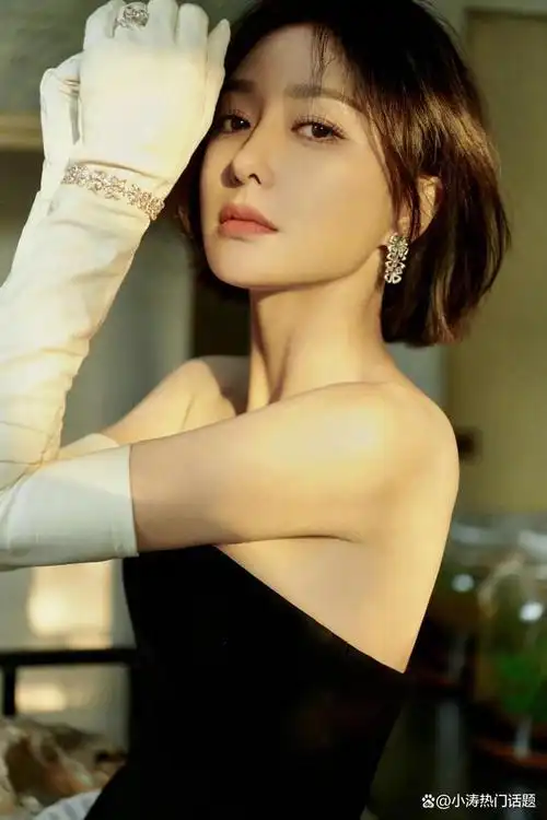 短发女神秦岚,看她如何用优雅征服世界!