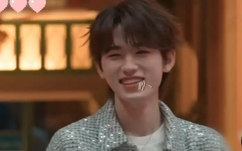 宋亚轩他怎么这么可爱呀进来笑出了猪叫