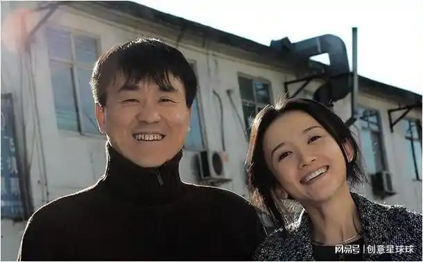 瞒了我们几十年原来她才是何冰的妻子难怪大红大紫