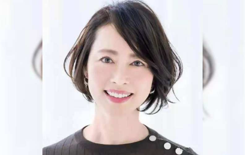 黑巧克力色头发图片(50岁女人染什么色好看) - 赤虎壹号