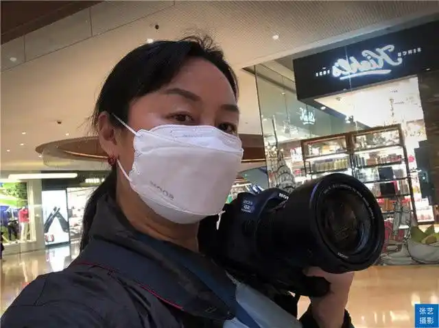 疫情下的广州,我用镜头记录坚守岗位的普通人,敬业精神让人感动