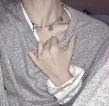 情侣锁骨