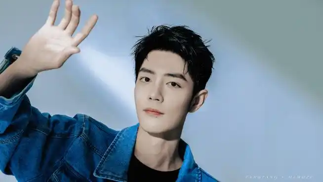 肖战壁纸#|#肖战初秋plog#清冷苏神电脑壁纸5p|手机壁纸2p|动图2@@x