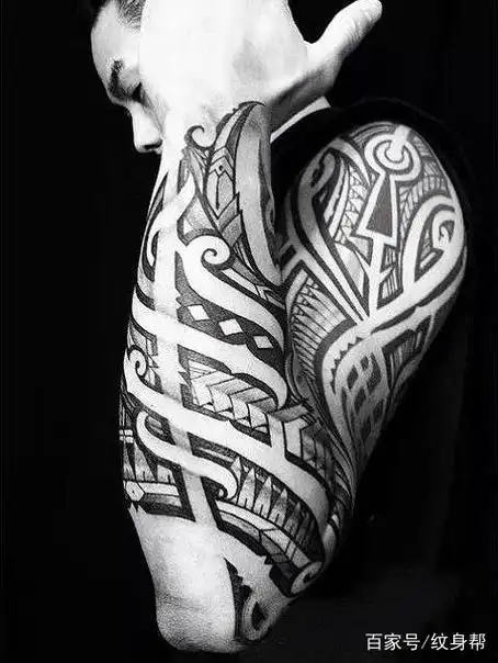 图腾纹身--适合男士的一组手臂图腾纹身图案