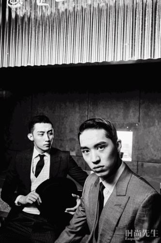 全民卖腐时代时尚大刊封面再配cp这一对是不是你的菜