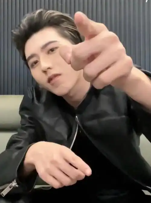 蔡徐坤新歌hugme##蔡徐坤hugme合唱挑战