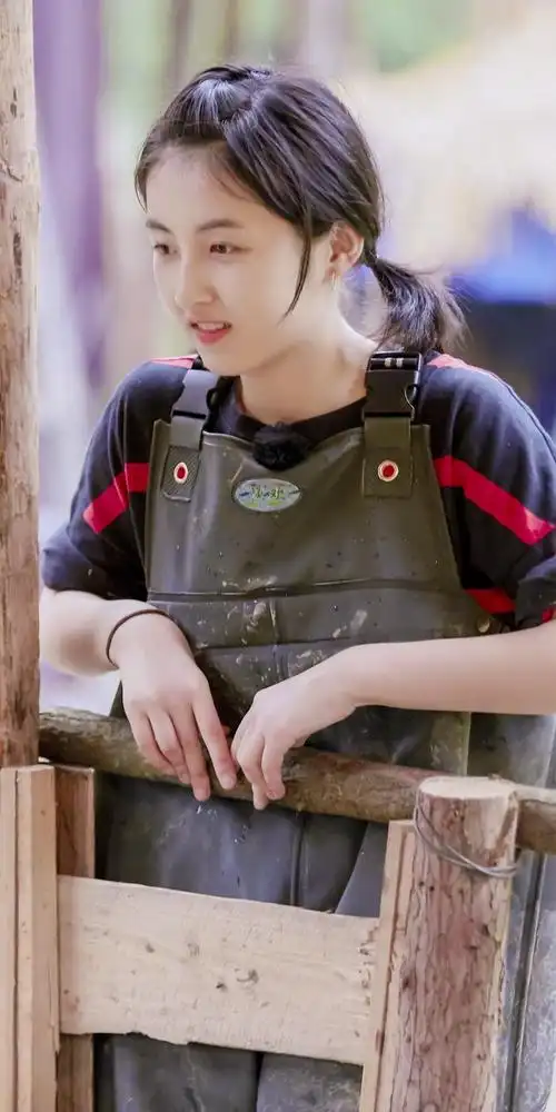 张子枫荧屏初吻竟然给了他!妹妹长大了!网友:想看她和吴磊的