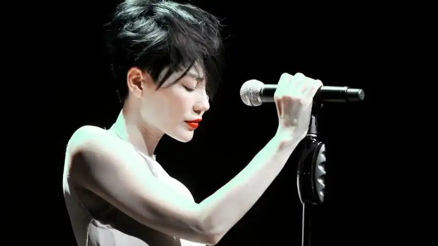 《无问西东》-王菲