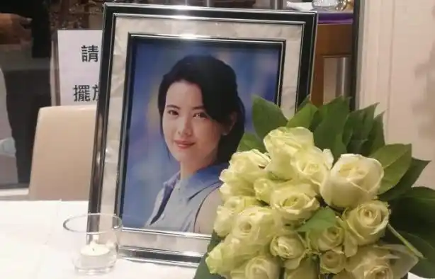 蓝洁瑛去世后曾志伟出门雇保镖阵势大为何