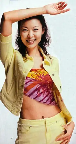 柯蓝 精彩图片  姓名:柯蓝   国籍:中国香港   民族:汉族   身高:170