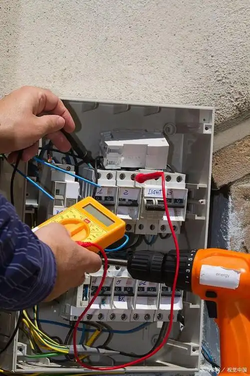 电池怎么安装是正确的 日常生活小常识 生活小技巧知识百科