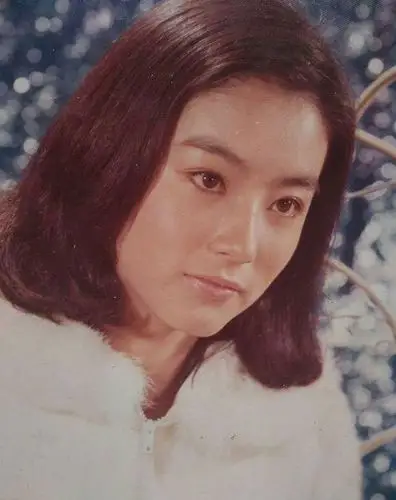 太美了!七十张林青霞年轻时的美照,相信没几个人见过