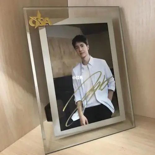 签名照 要的 si#向全世界安利王一博  #向全世界安利王一博  #宝藏