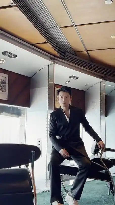 郑恺最满意的标签是帅哥