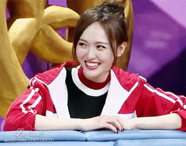 唐嫣大笑迷人开心gif动图_动态图_表情包下载_soogif