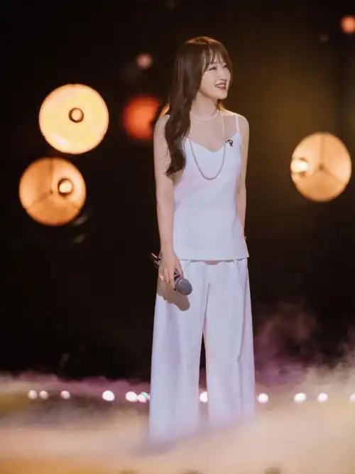 杨钰莹511生日快乐##员员送福利