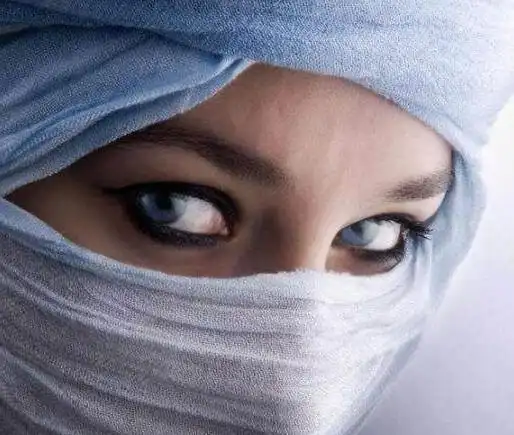 心理测试:你觉得哪个蒙面人是好人?一秒测出你是几等命的女人