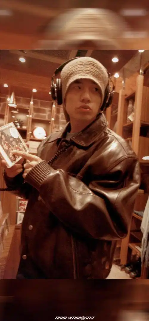 240131回顾周杰伦的音乐旅程曾经的青涩岁月