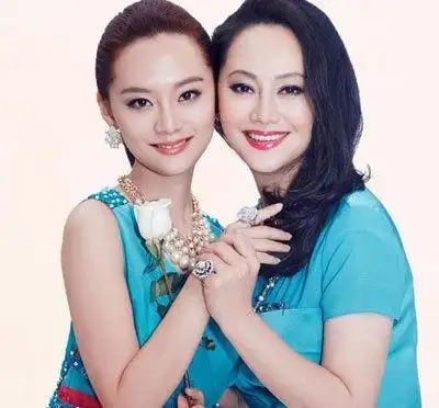 他们努力自己打拼,不愿意啃老,虽然有些人会认为,明