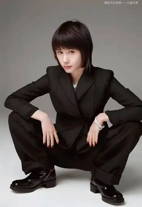 王子文:时尚界另类女神,酷帅优雅两不误!_风格_魅力_连衣裙