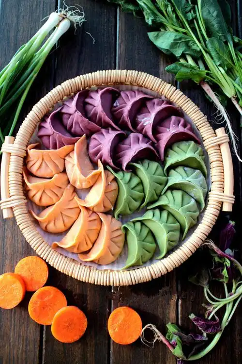 给饺子穿件漂亮的衣裳------五彩饺子