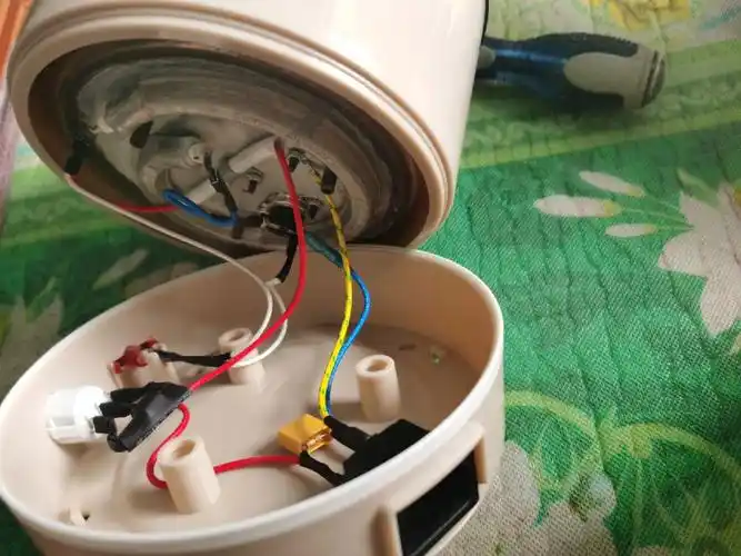 拆解小浣熊电煮锅