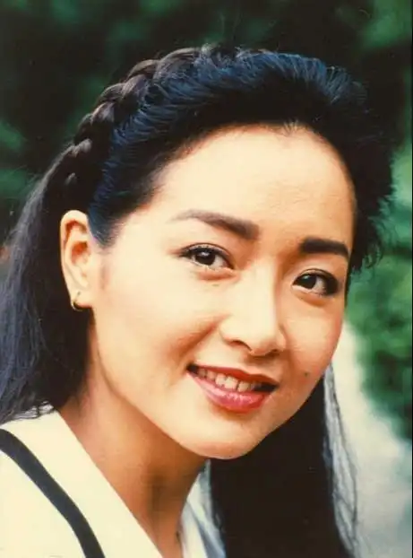 娱乐圈|周星驰|恬妞|万梓良_网易订阅