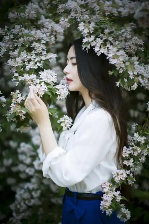 决定放弃的女生唯美背影qq皮肤长图,了 以后不提了_女生皮肤_有个性网