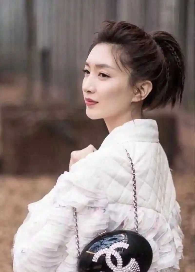 你为什么喜欢江疏影?