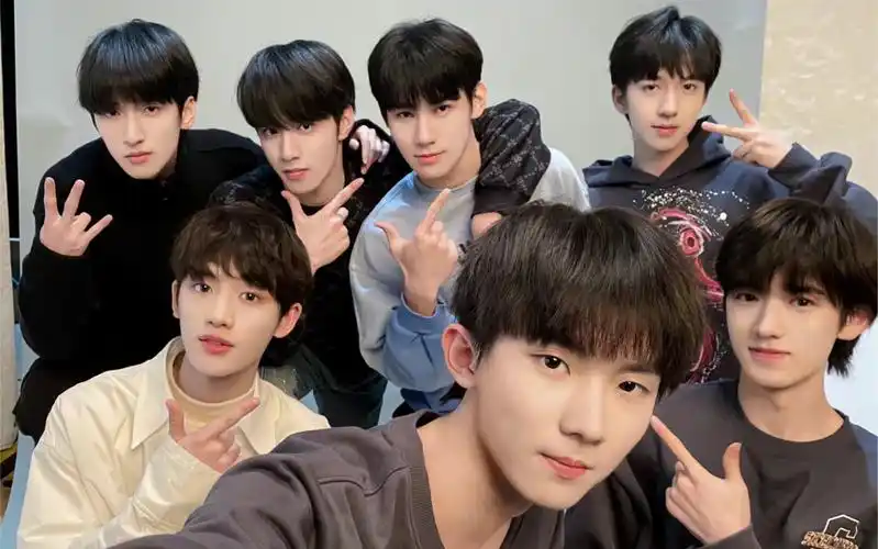 【时代少年团】【成团1000天】|新物料的有效运镜,高考倒计时16天!_哔