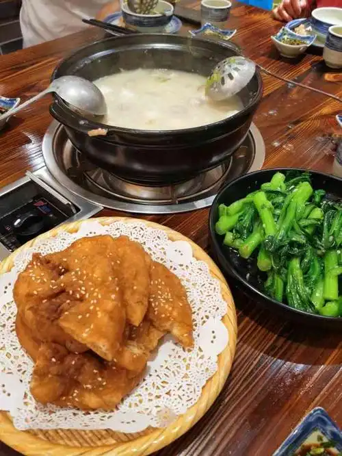 顺德粥城(坦州店)-"这家餐厅环境很好,非常干净整洁,重要的是.