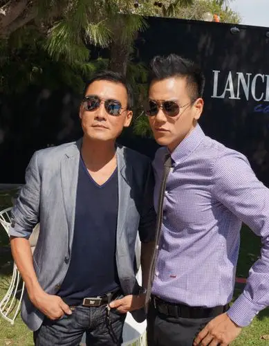 彭于晏偷师资深反派梁家辉(图)