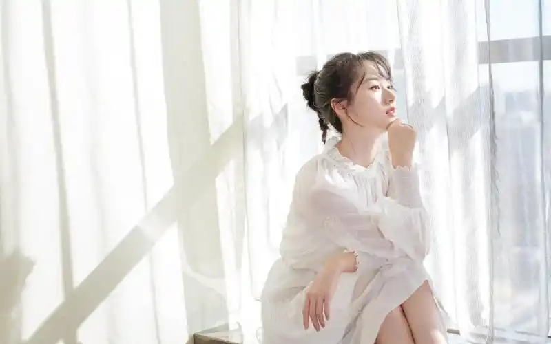袁冰妍白纱裙写真,高清图片,电脑桌面-壁纸族