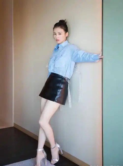 作为时常出现在镜头里面,需要保持良好的外在形象的女明星们,即便是