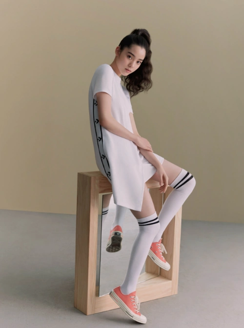 欧阳娜娜上脚ambush x converse chuck 70 欧文娜娜匡威鞋图片合集