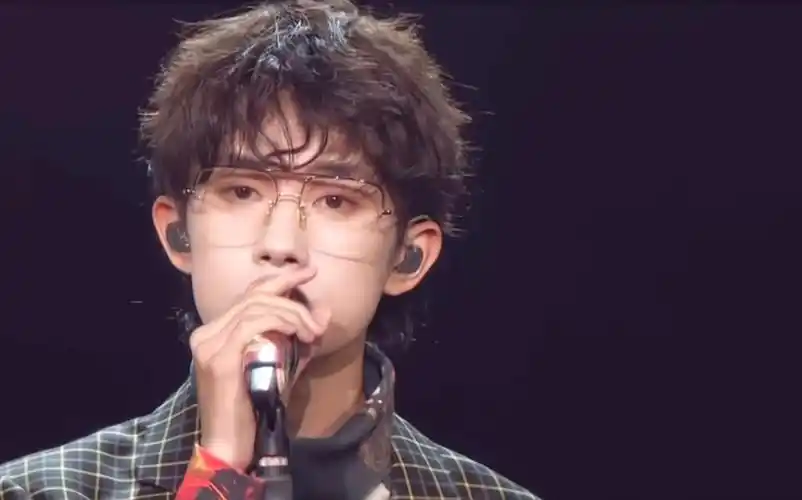 【易烊千玺】天猫舞台混剪