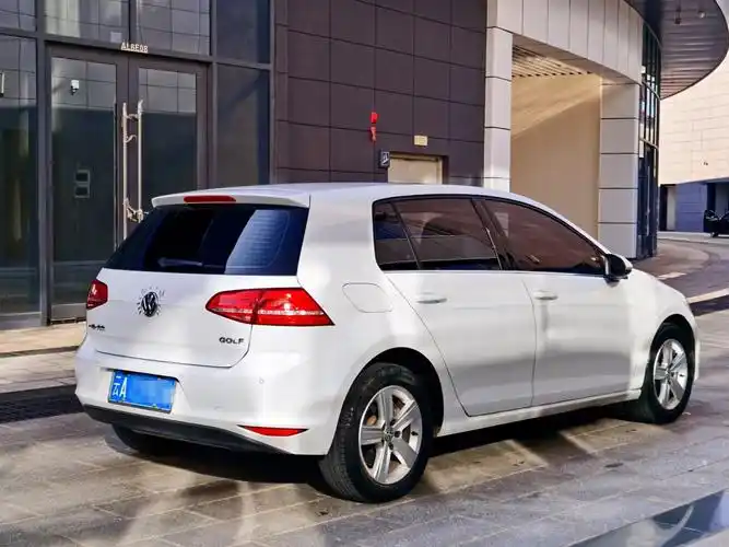 大众 高尔夫  2015款 1.6l 自动舒适型图片