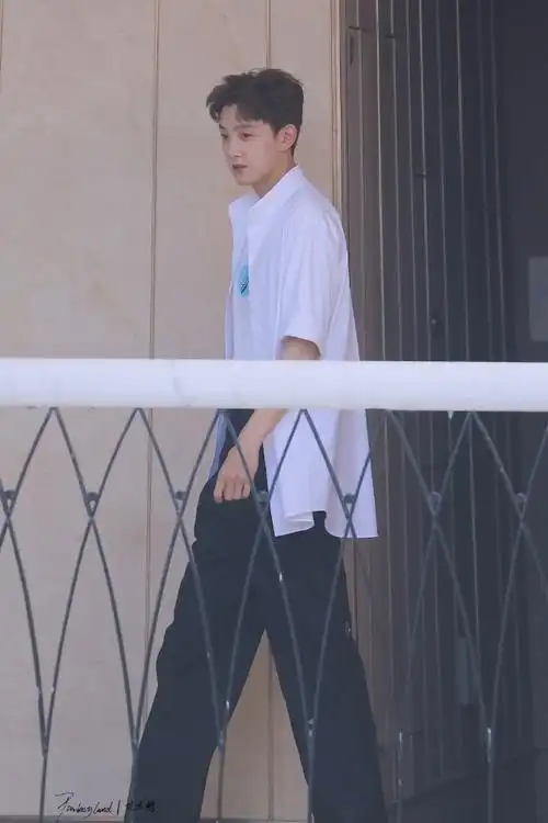 范世錡超话94#范世錡披荆斩棘#220626 第一次录制记得看帅气小范