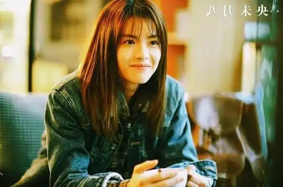 《八月未央》定贺岁档上映 新晋女神钟楚曦主演_华语_电影网_1905.com