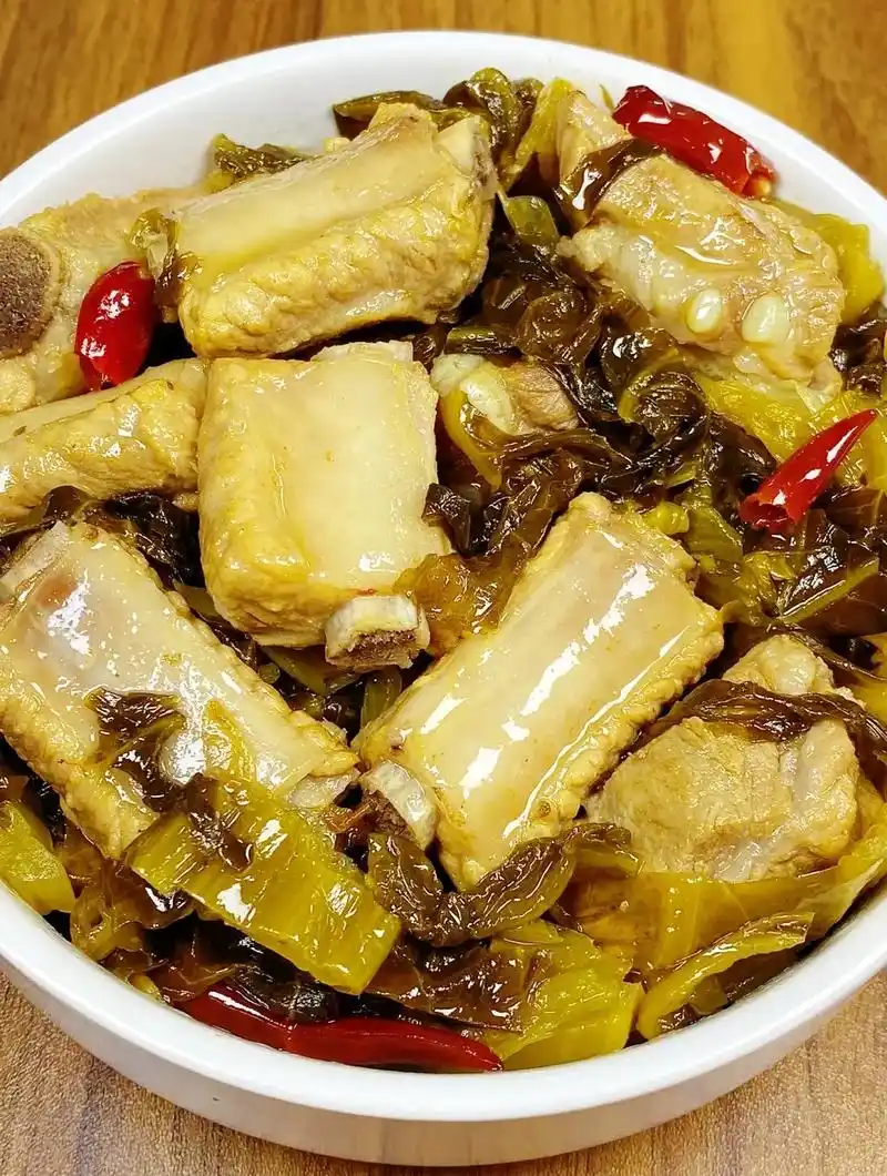 酸菜炖排骨