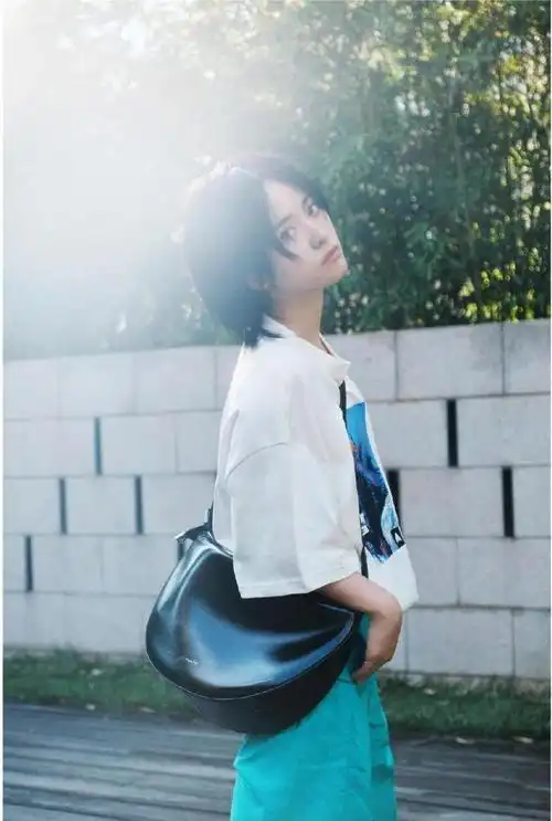 沈月短发好酷##快乐的大人