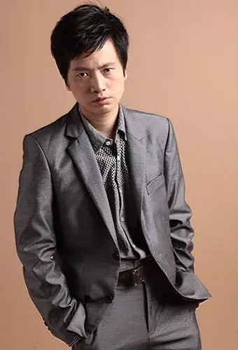 作家张一一写2012高考同题作文别把聪明打碎了