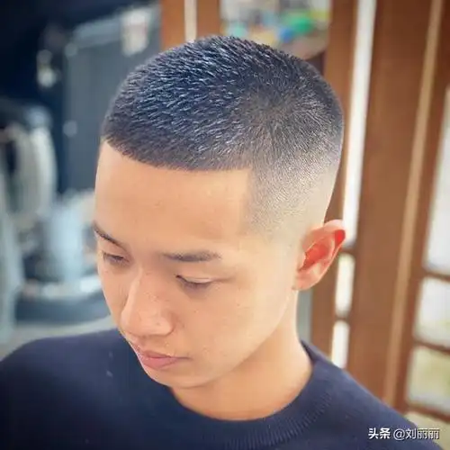 男士头发两边刻剪图案(男士简单花纹发型图片大全)-天晟网