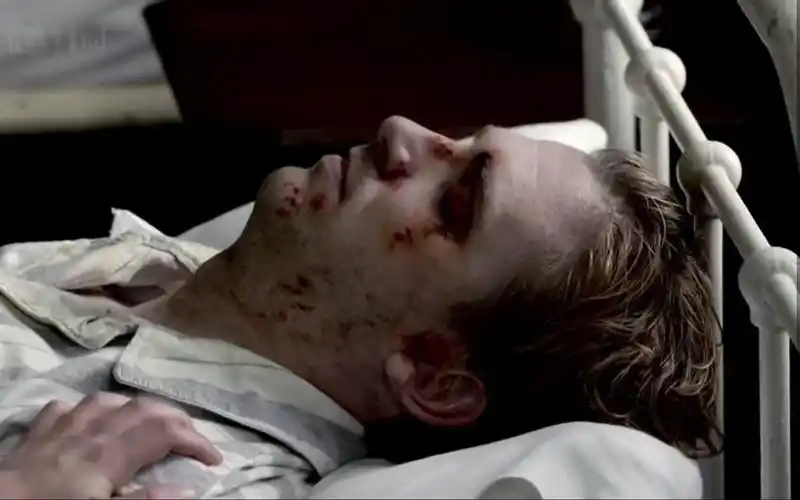 【影 视剧男主虐剪】【唐顿庄园】大表哥双腿 受伤,大小姐贴心照顾