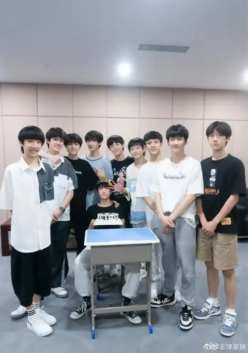 tf家族三代合照