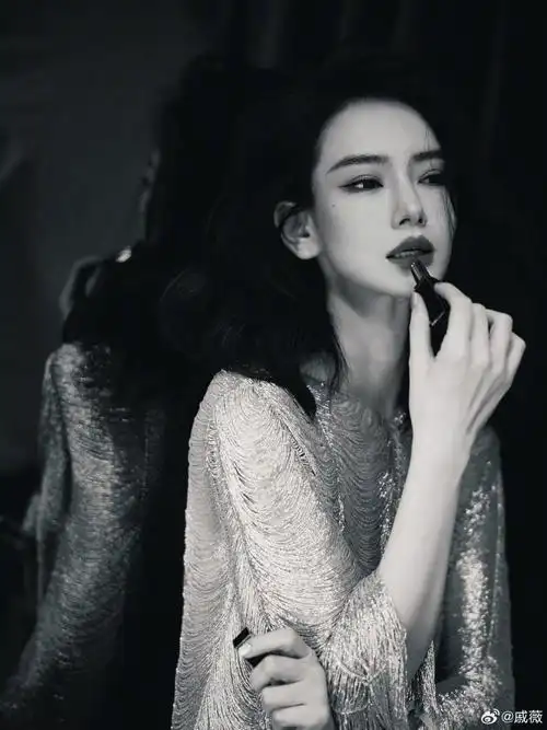 hello时装周##戚薇时尚图鉴