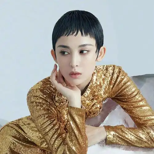 组图:女明星短发造型大pk,刘亦菲吴谨言一言难尽金巧巧完胜