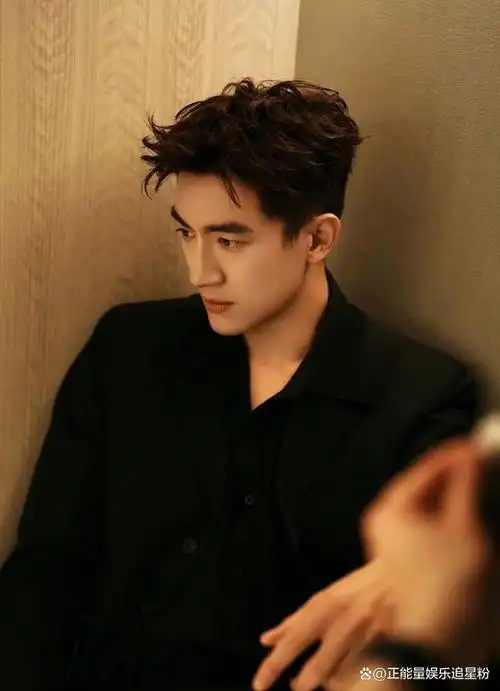 "九亿少女的梦"林更新不是浪得虚名,年龄不会限制了他的戏路